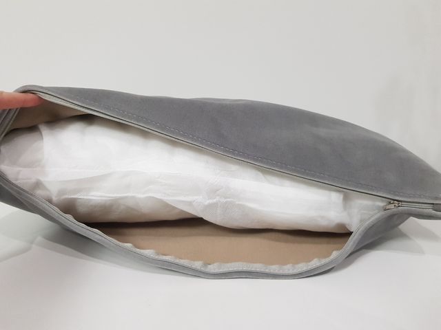 Cojín gris terciopelo rectangular