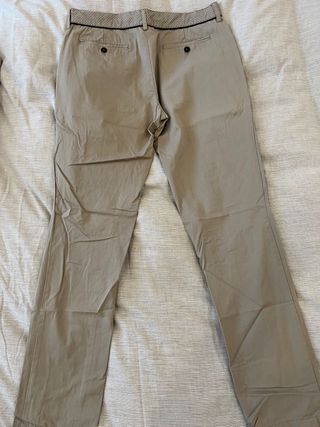 Pantalón chino de hombre Purificación García de segunda mano por 15 EUR en  Barcelona en WALLAPOP