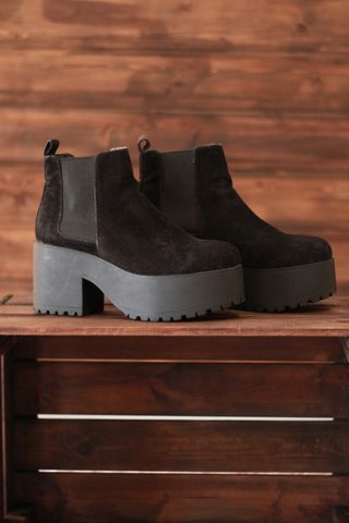 Botines plataforma pull and bear de segunda mano por 10 EUR en Marbella en  WALLAPOP