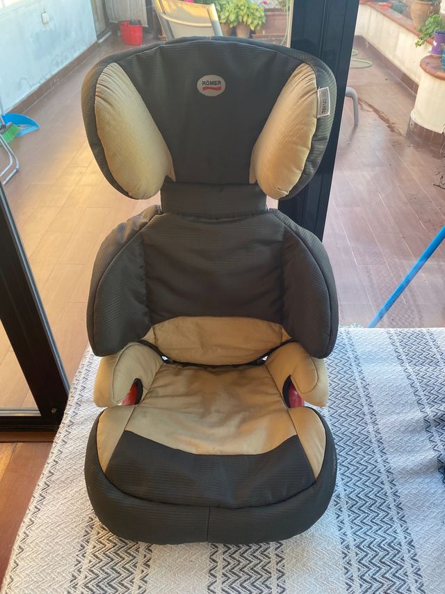 Silla coche marca Rommer