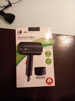 Secador portátil pelo de segunda mano por 12 EUR en Alcalá de Henares en  WALLAPOP