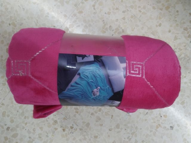 manta muy suave con brillo