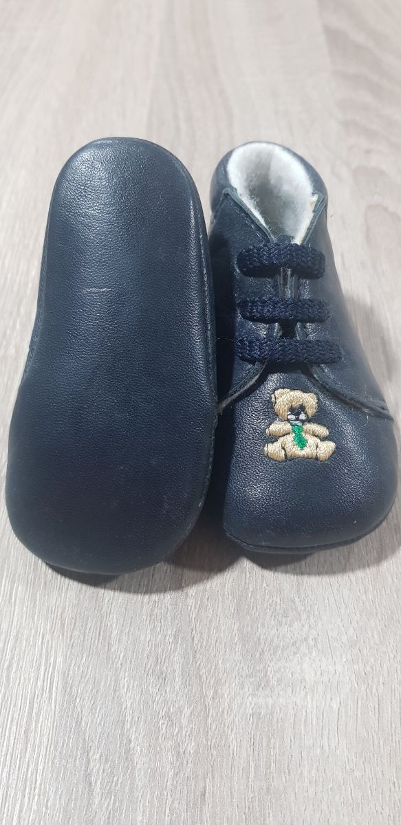 Zapatos bebé talla 16
