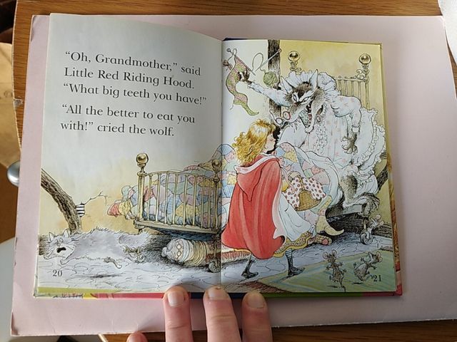 Kettle Red Riding Hood