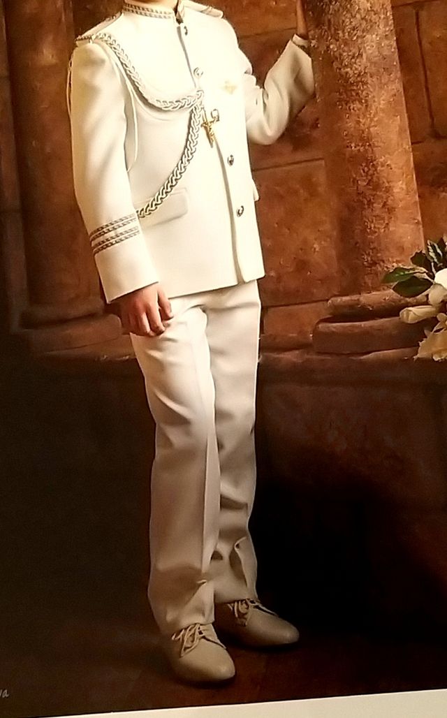 traje COMUNIÓN