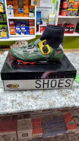 BOTAS NW RAPTOR GTX de segunda mano por 175 EUR en Caudete en WALLAPOP