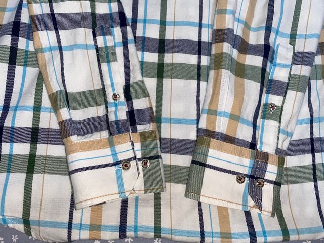 Camisa Santa Marta chico M