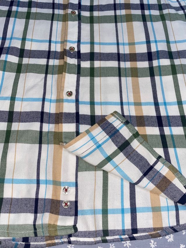 Camisa Santa Marta chico M