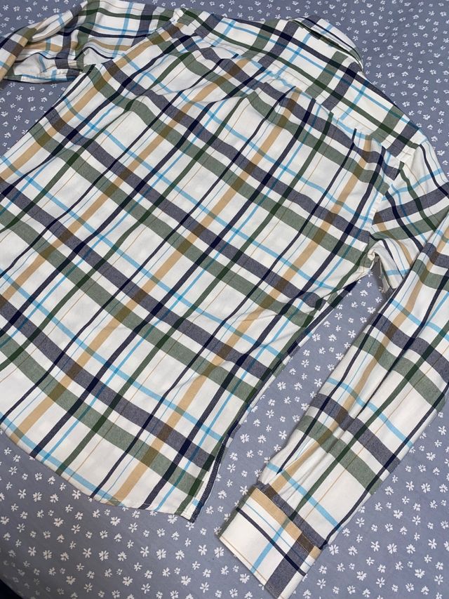 Camisa Santa Marta chico M