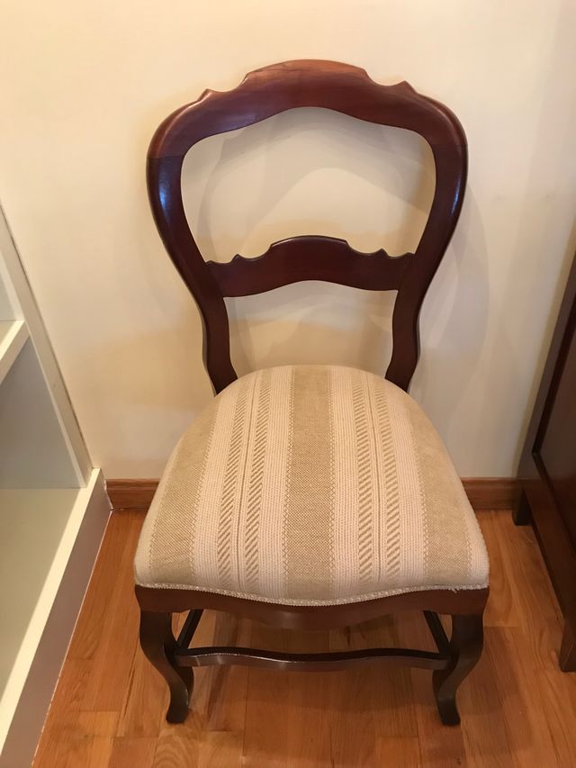 Silla Isabelina antigua