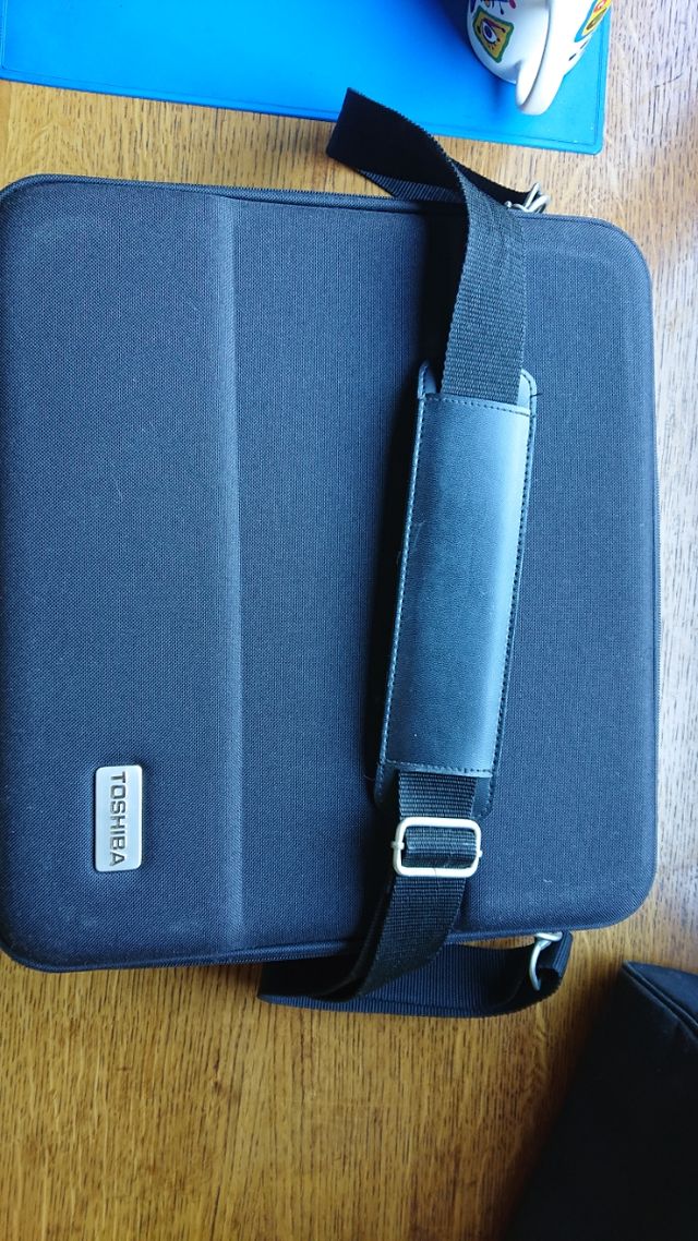 Maletín Toshiba
