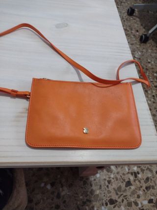 Bolso piel Tous naranja de segunda mano por 38 EUR en Villajoyosa en  WALLAPOP