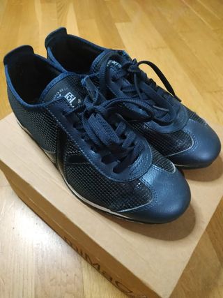 Munich Osaka 390, Zapatillas Mujer N:39 de segunda mano por 12 EUR en La  Cala del Moral en WALLAPOP