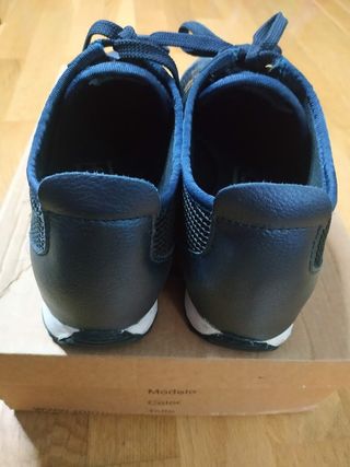 Munich Osaka 390, Zapatillas Mujer N:39 de segunda mano por 12 EUR en La  Cala del Moral en WALLAPOP