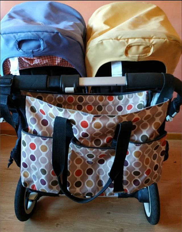 Bugaboo Donkey Duo gemelar (práctico y completo)