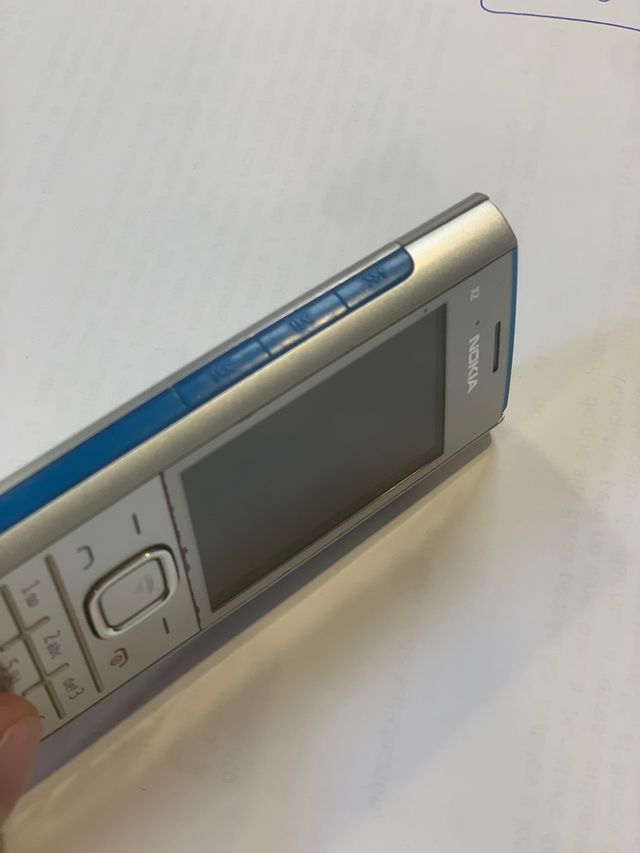 Nokia X2-00