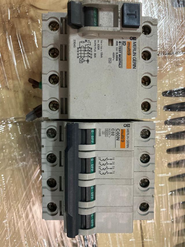 CUADRO ELÉCTRICO PARA EL FUNCIONAMIENTO DE CÁMARA