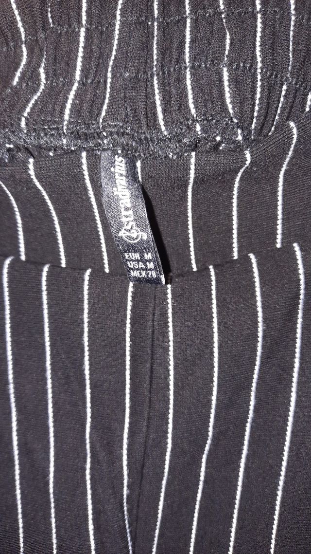 Pantalón negro