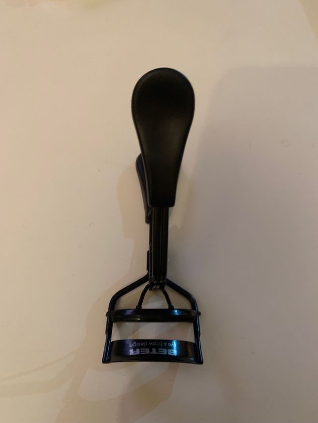 Rizador de pestañas