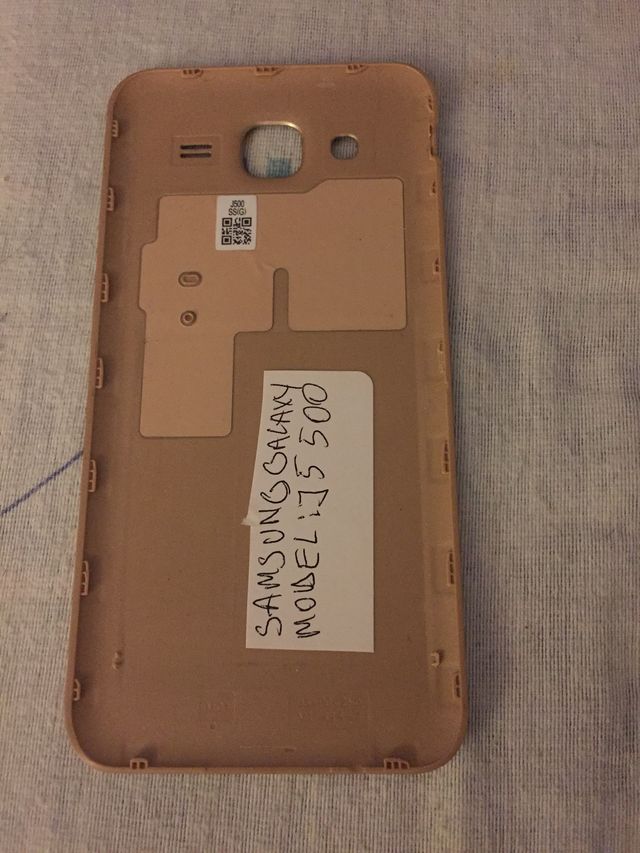 Samsung Galaxy-Tapa trasera model:j5 500