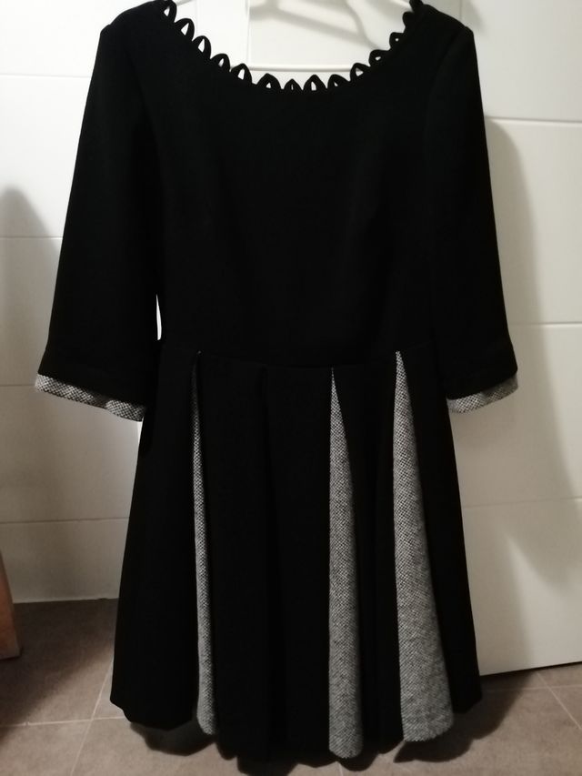 vestido negro y gris de vestir