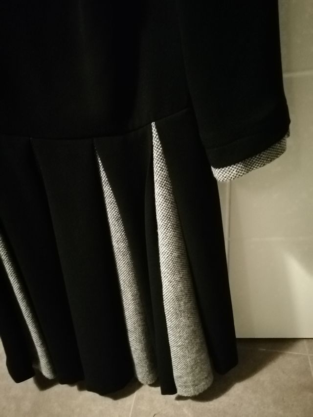vestido negro y gris de vestir