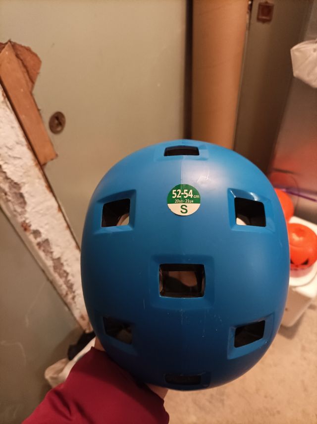 casco decathlon talla s