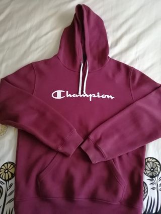 Sudadera Champion de segunda mano por 20 EUR en Leganés en WALLAPOP