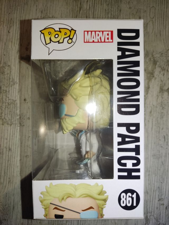 Funko pop 861 Infinity Warps Diamond Patch