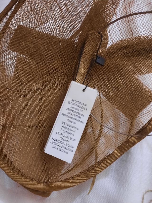 tocado color champagne sin estrenar