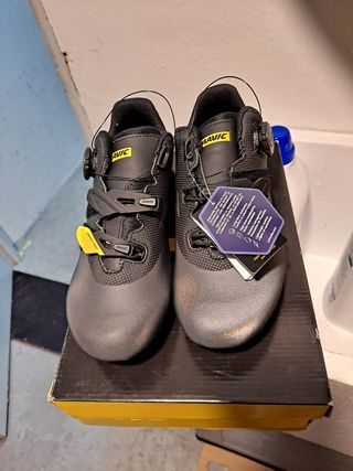 Zapatillas Mavic Cosmic Elite visión CM de segunda mano por 85 EUR en  Granada en WALLAPOP