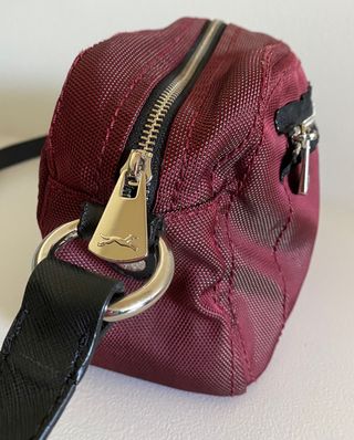 Bolso bandolera Bimba y Lola logo galgo de segunda mano por 24 EUR en  Santiago de Compostela en WALLAPOP