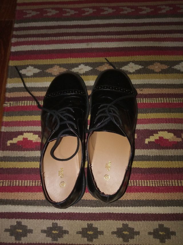 Zapatos negros