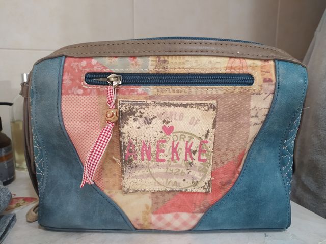 Neceser muñeca Anekke