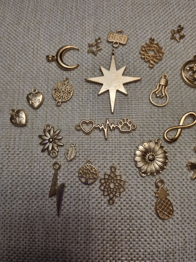 lote 20 colgantes variados Nuevos x 7 euros todos