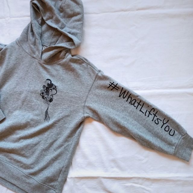 Sudadera gris capucha Uniqlo