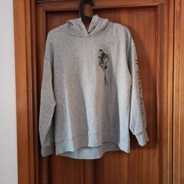 Sudadera gris capucha Uniqlo