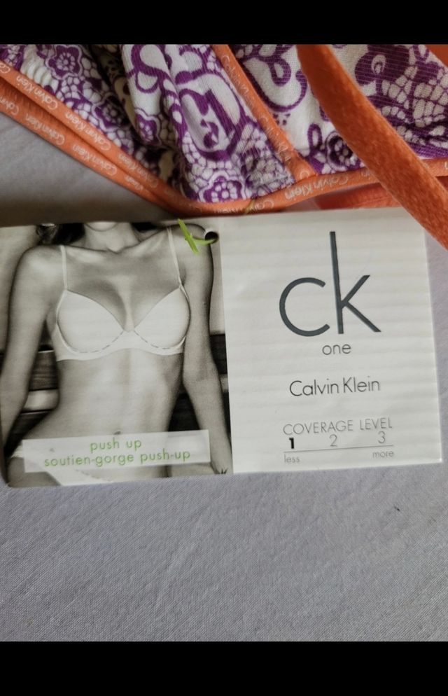 Sujetador Push Up CALVIN KLEIN.