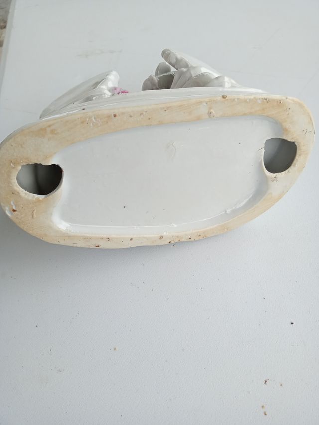 antica figura in ceramica