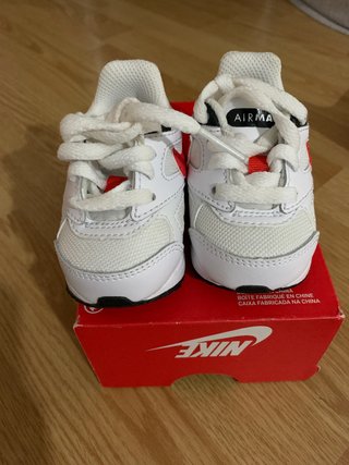 Nike air max numéro 17 de segunda mano por 20 EUR en Colonia Covibar en  WALLAPOP