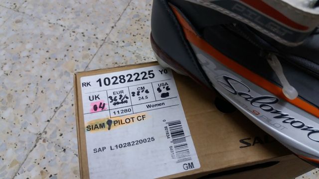 Salomón Siam 9 SNS Pilot