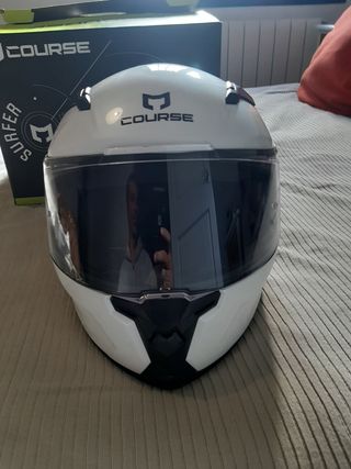 Casco integral t-L nuevo de segunda mano por 45 EUR en Cuenca en WALLAPOP