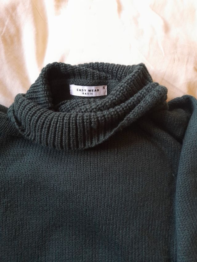 Jersey básico cuello alto 