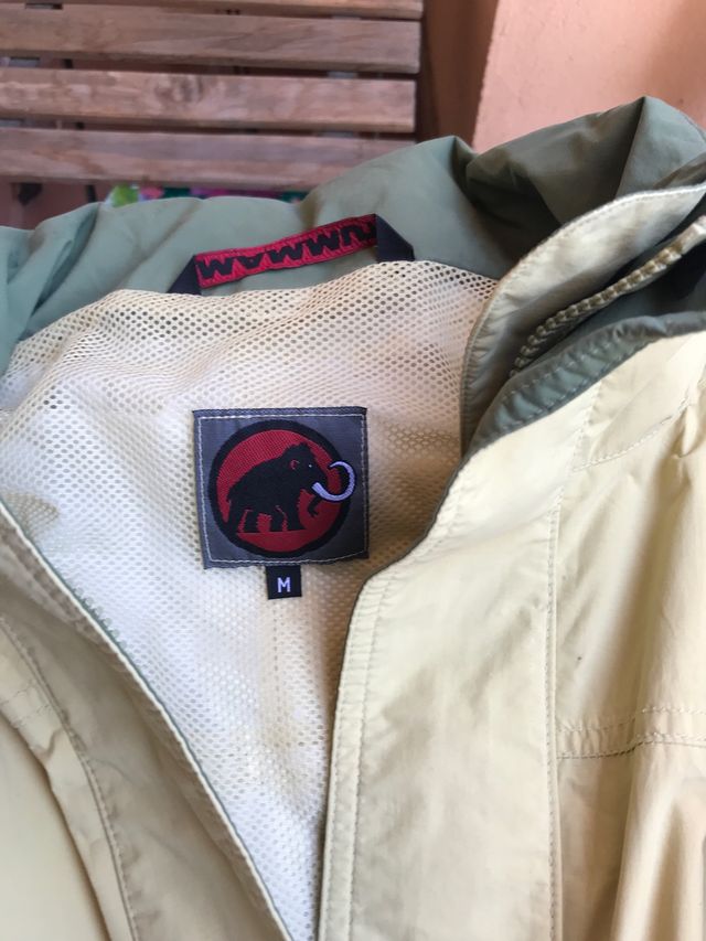 Chaqueta de montaña mammut
