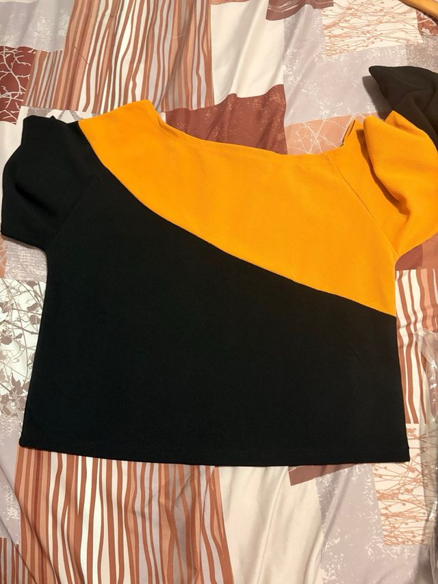 Camiseta hombro caído SHEIN