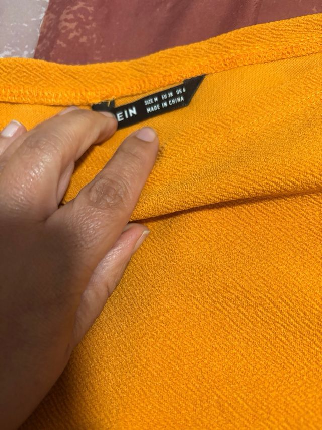 Camiseta hombro caído SHEIN