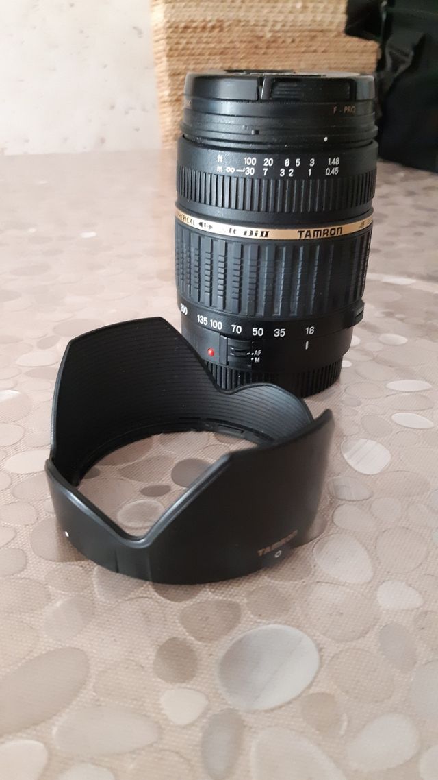 Canon EOS 400D + Tamron 18-200