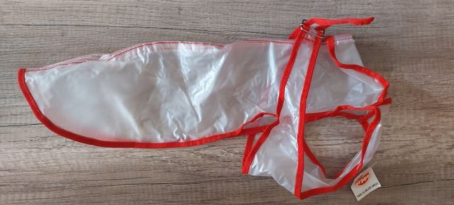 Chubasquero perro. Largo 44cms