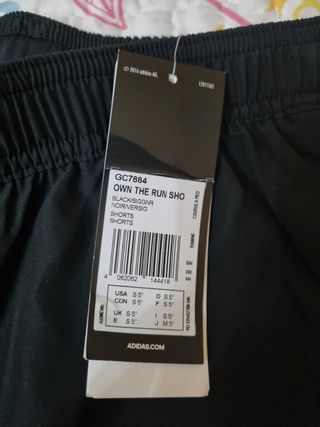 Pantalones cortos de chico de segunda mano por 10 EUR en Pinto en WALLAPOP