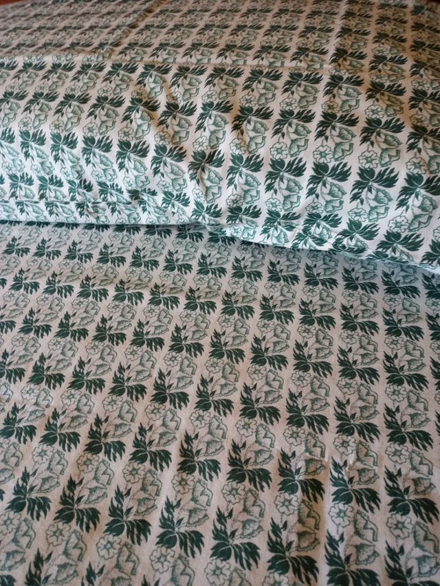 Sabana y 2 fundas de cojin